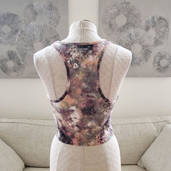 Calvin Klein Performance Printed Racerback Cropped Tank Top - Picture 6 of 13